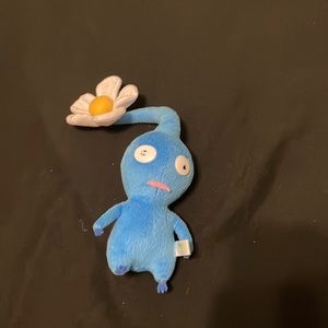 Pikmin plush blue